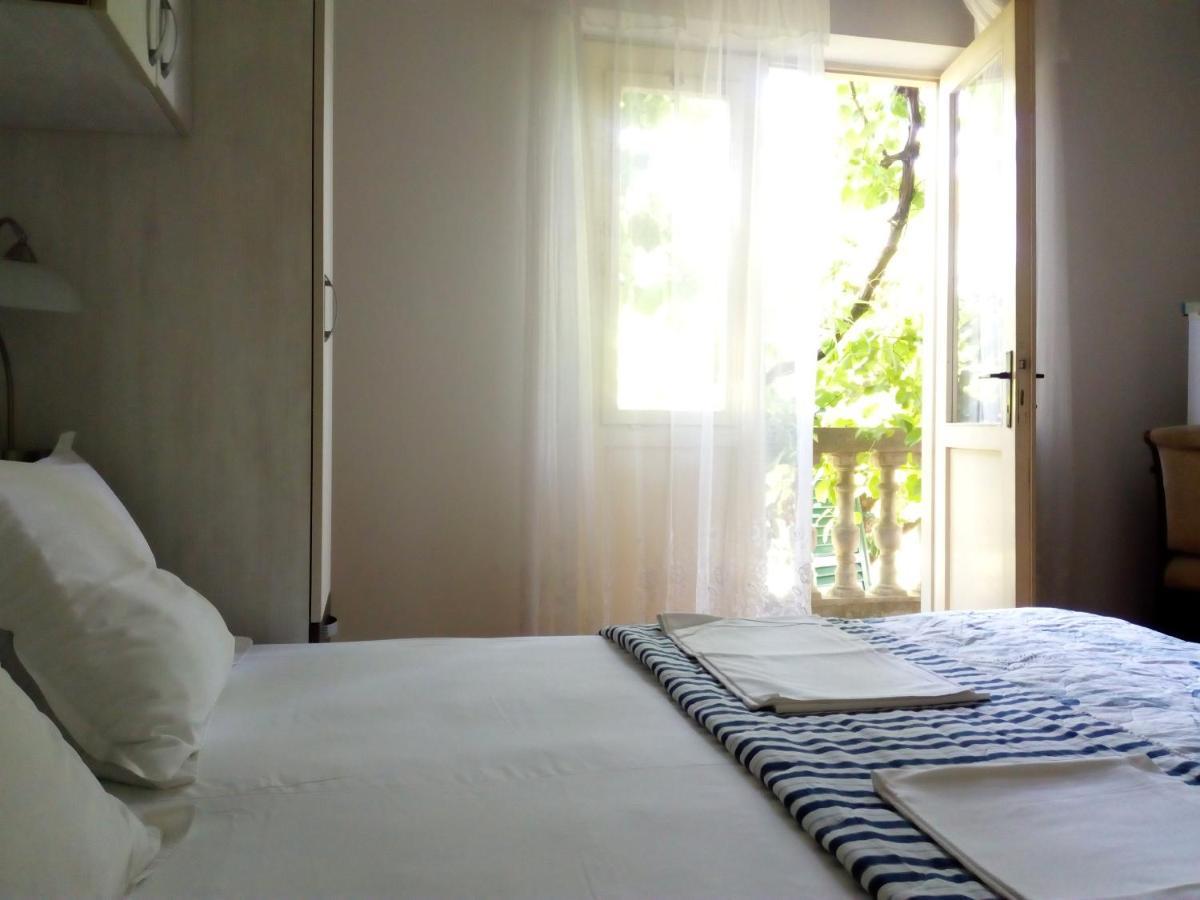 Vodice Center Apartments Екстер'єр фото